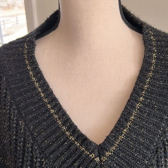 JOHN + JENN METALLIC KNIT V-NECK SWEATER - Picture 3 of 6